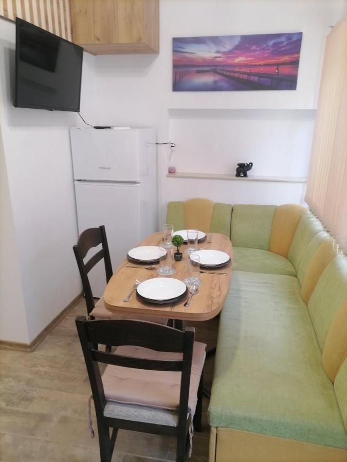 Cosy Apartment With A Sunny Balcony In Varna ภายนอก รูปภาพ